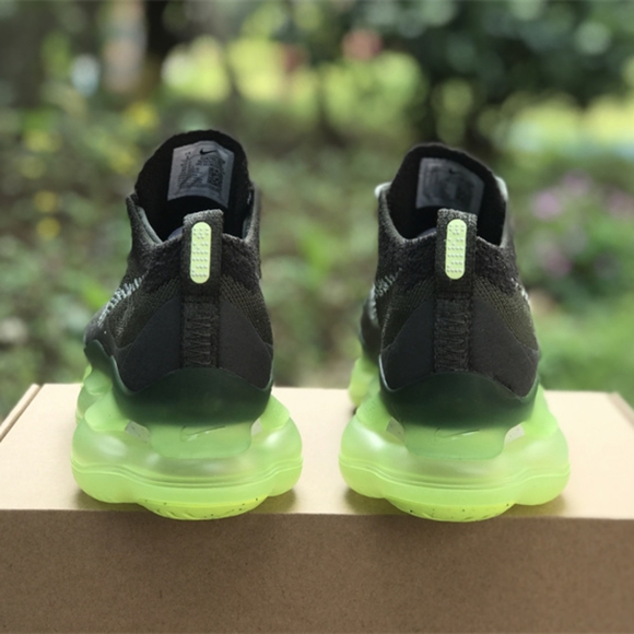 Nike Air Max Scorpion Flyknit - Picture 5 of 9